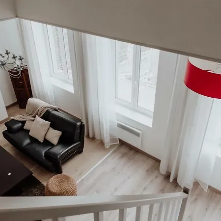 Lafayette House One Кале