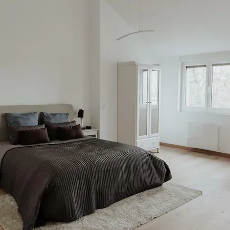 Lafayette House One Апартаменты Кале